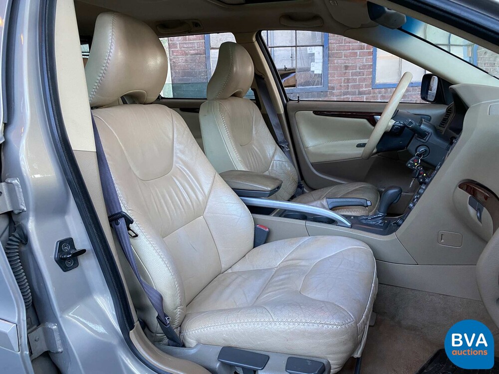 Volvo V70 2.4 AWD Comfort Line 200 PS 2001, 22-HNZ-2.