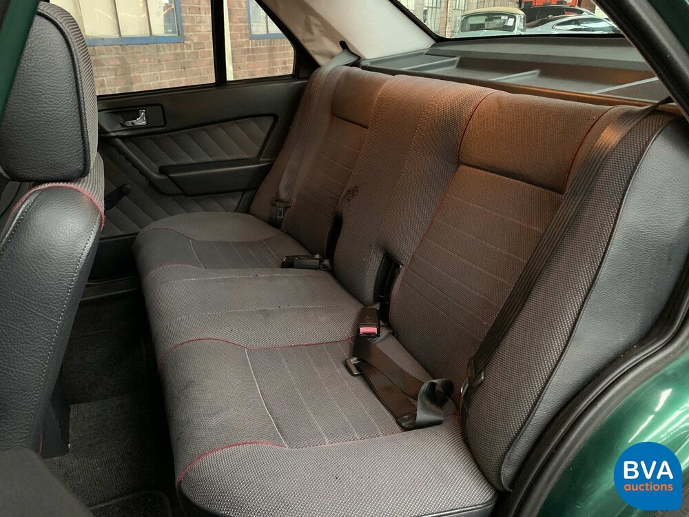 Alfa Romeo 155 1.8 T-Spark S 126pk 1996 -Org. NL-, NS-DT-57.