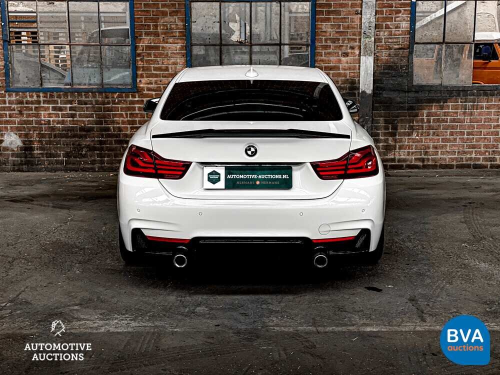BMW 440i Coupé M-Performance F32 326pk 2016.