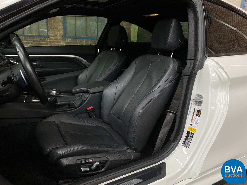 BMW 440i Coupé M-Performance F32 326pk 2016.