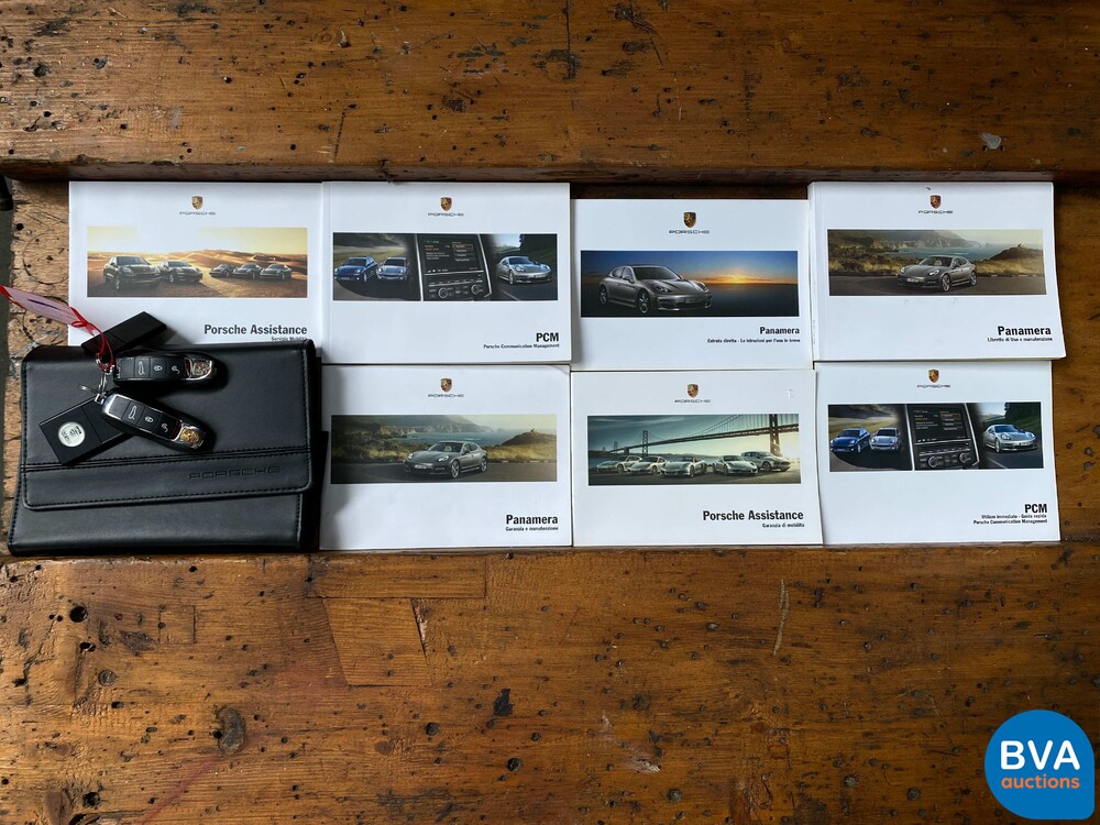 Porsche Panamera 4.8 Turbo S SportChrono 551pk 2011, XJ-976-R.