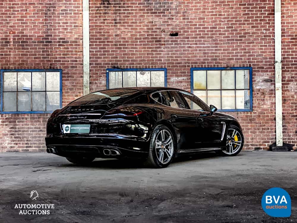Porsche Panamera 4.8 Turbo S SportChrono 551pk 2011, XJ-976-R.