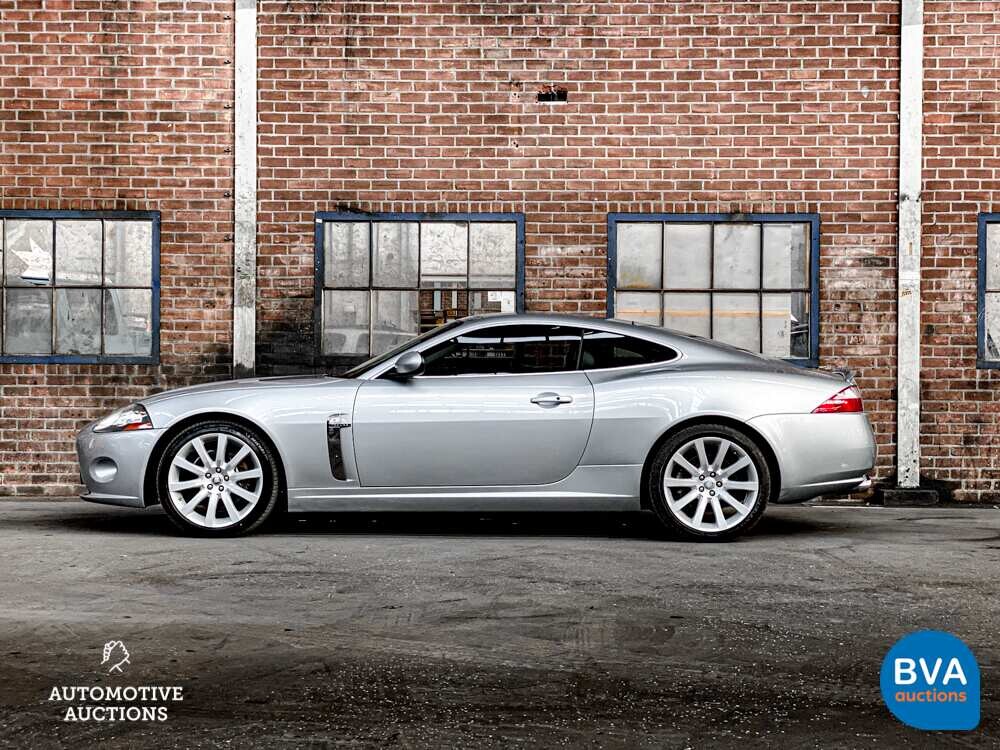 Jaguar XK Coupé 4.2 420 PS 2008.