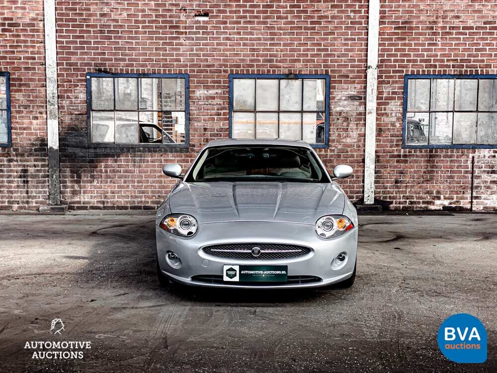 Jaguar XK Coupé 4.2 420 PS 2008.