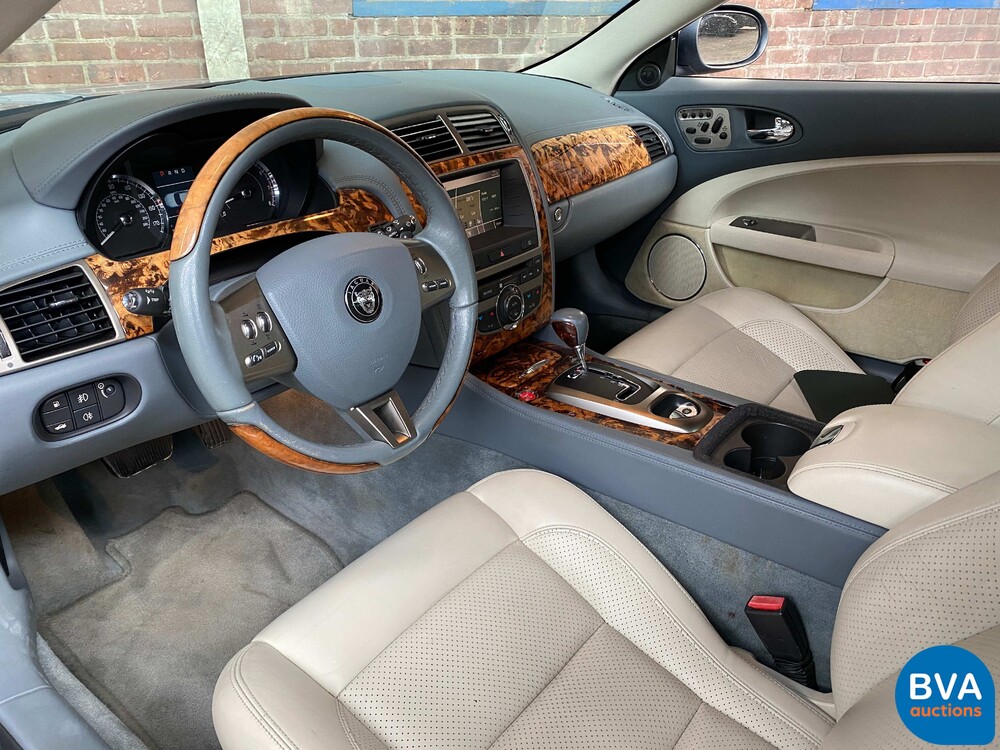Jaguar XK Coupé 4.2 420 PS 2008.