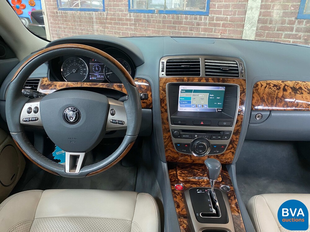 Jaguar XK Coupé 4.2 420 PS 2008.