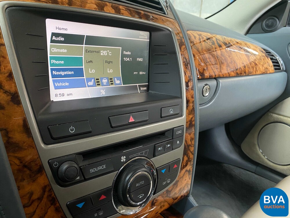 Jaguar XK Coupé 4.2 420 PS 2008.