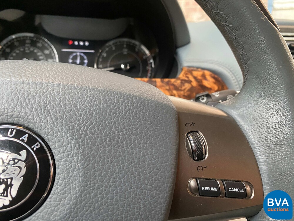 Jaguar XK Coupé 4.2 420 PS 2008.