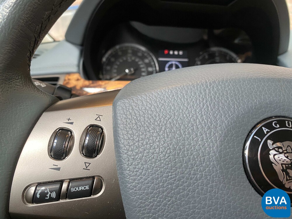 Jaguar XK Coupé 4.2 420 PS 2008.