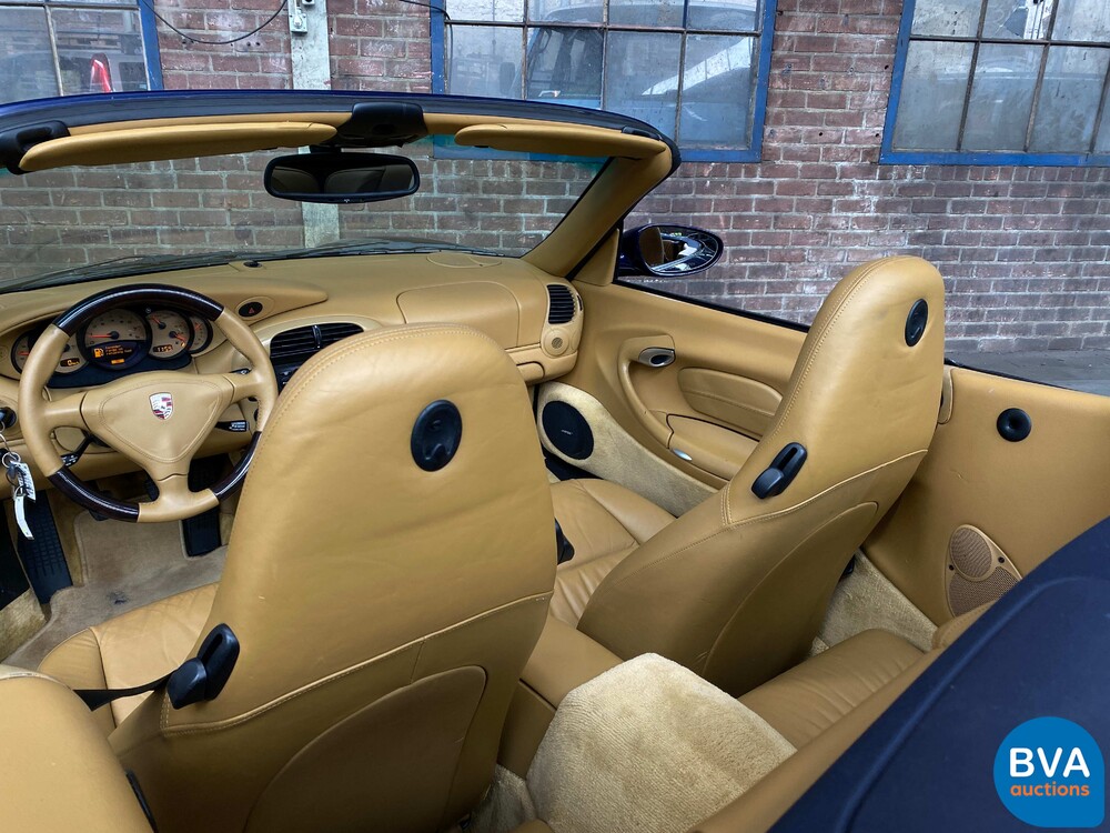 Porsche 911 Carrera Cabriolet 320PS 2002, 29-HNV-8.