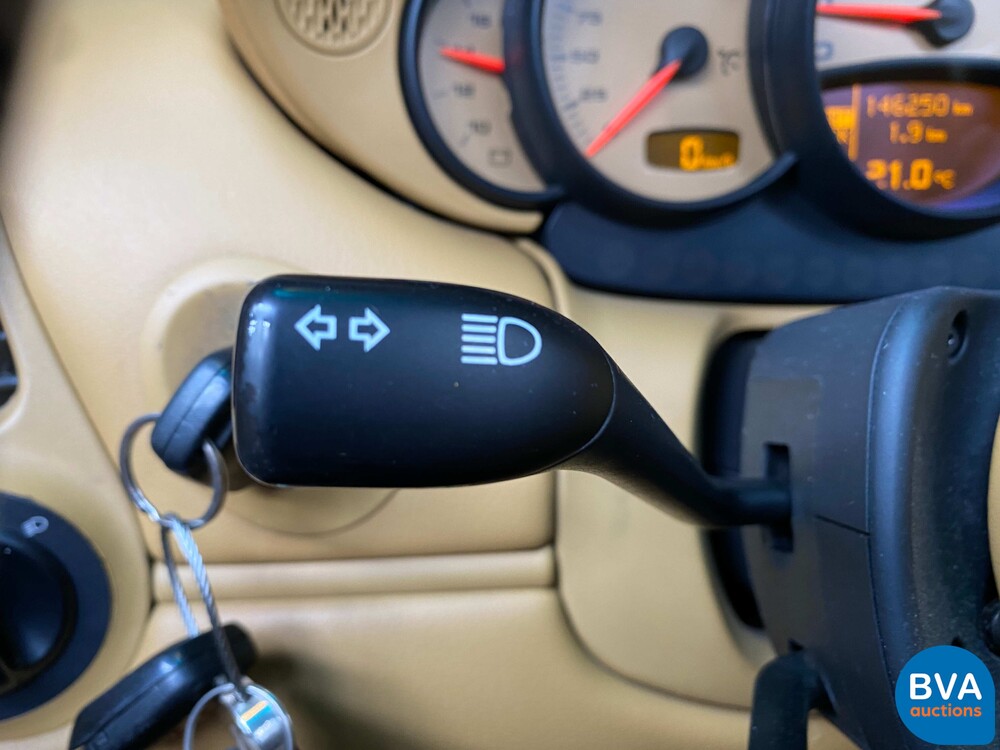 Porsche 911 Carrera Cabriolet 320PS 2002, 29-HNV-8.