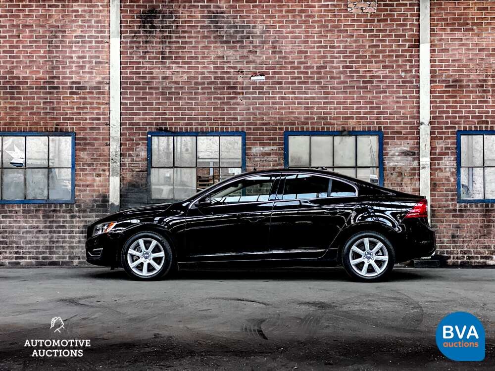 Volvo S60 2.5 t AWD Premier 254 PS 2016, N-372-NJ.