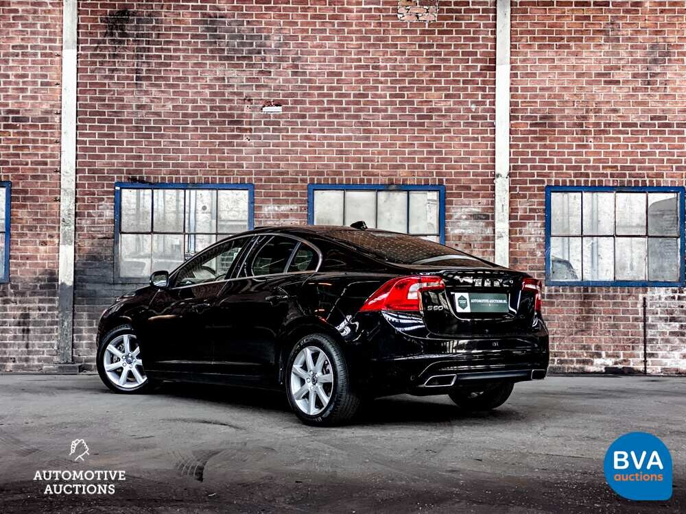 Volvo S60 2.5 t AWD Premier 254 PS 2016, N-372-NJ.