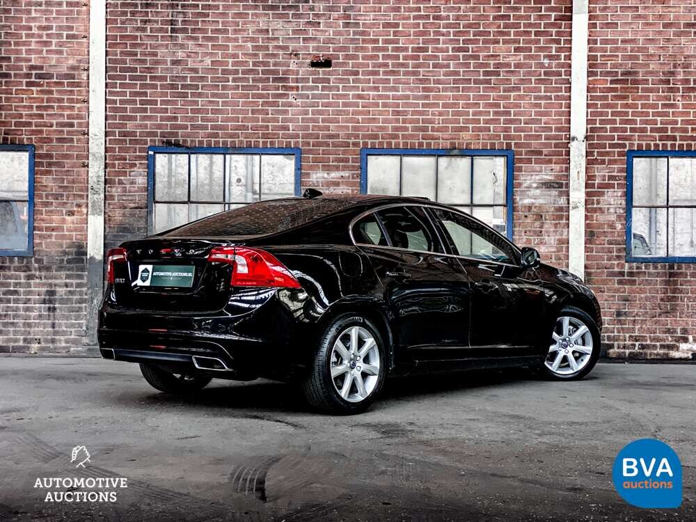 Volvo S60 2.5 t AWD Premier 254 PS 2016, N-372-NJ.