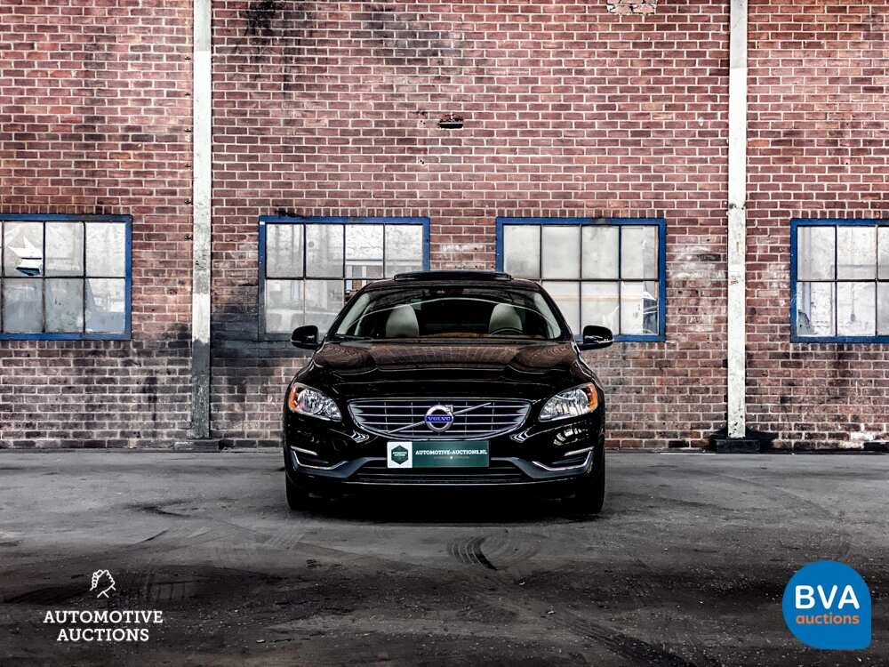 Volvo S60 2.5 t AWD Premier 254 PS 2016, N-372-NJ.