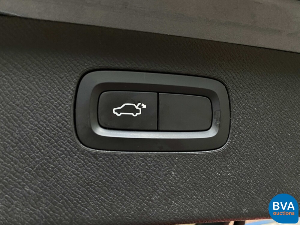 Volvo XC90 2.0 T8 Twin Engine AWD Inscription 7-Personen 320 PS 2017, H-013-KG.