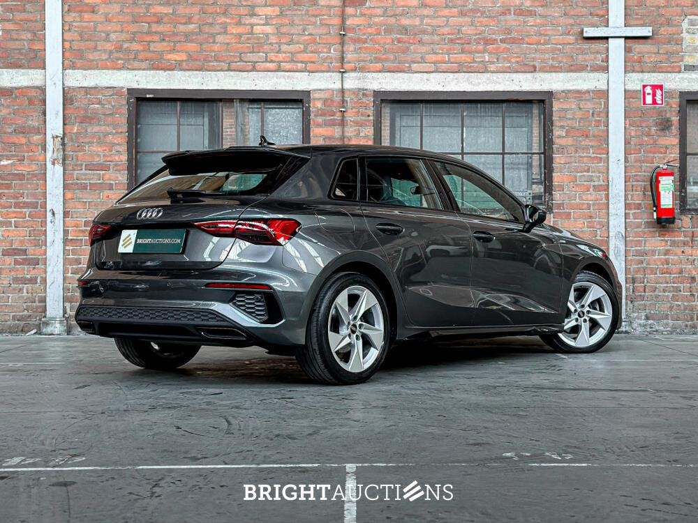 Audi A3 Sportback 35 TFSI S edition 150pk 2020 (origineel-NL), J-090-XS