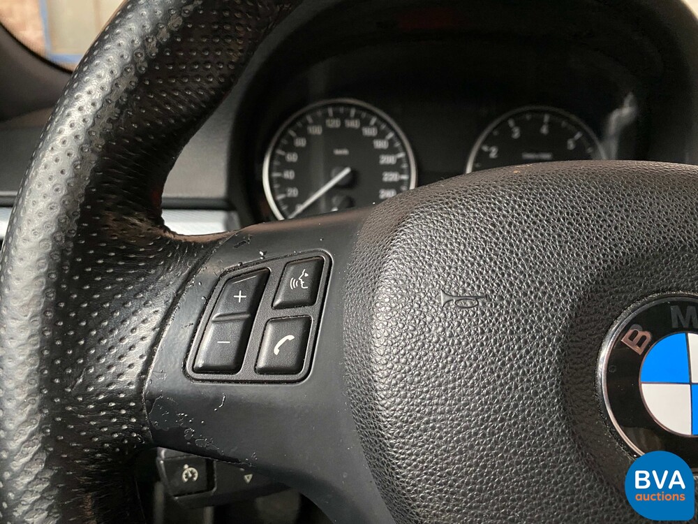 BMW 320i M-Sport E90 3er 170PS 2009, SV-035-N.