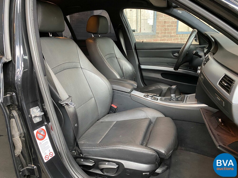 BMW 320i M-Sport E90 3er 170PS 2009, SV-035-N.