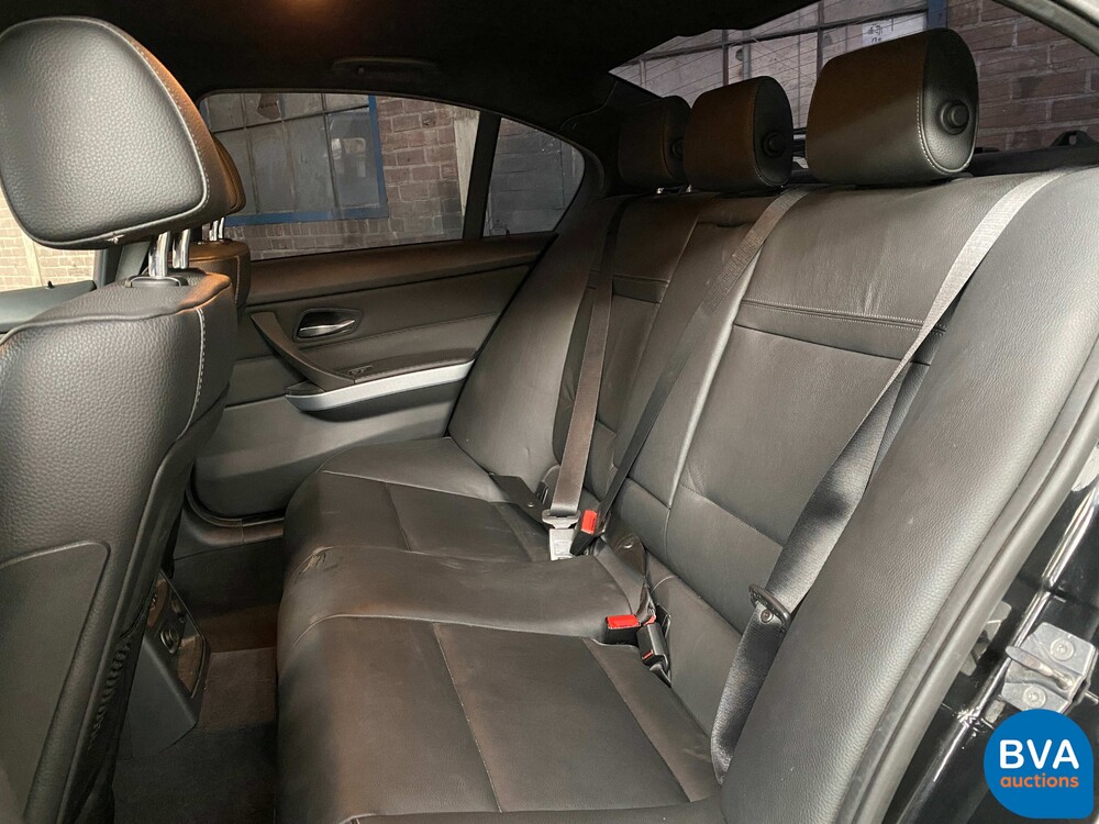 BMW 320i M-Sport E90 3er 170PS 2009, SV-035-N.