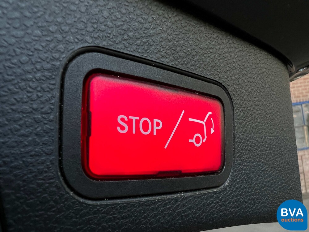 Mercedes-Benz C350e Estate Lease Edition C-Klasse 211PS 2015 -Org. NL-, GT-107-R.