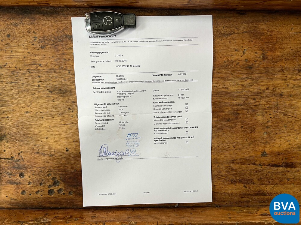 Mercedes-Benz C350e Estate Lease Edition C-Klasse 211PS 2015 -Org. NL-, GT-107-R.