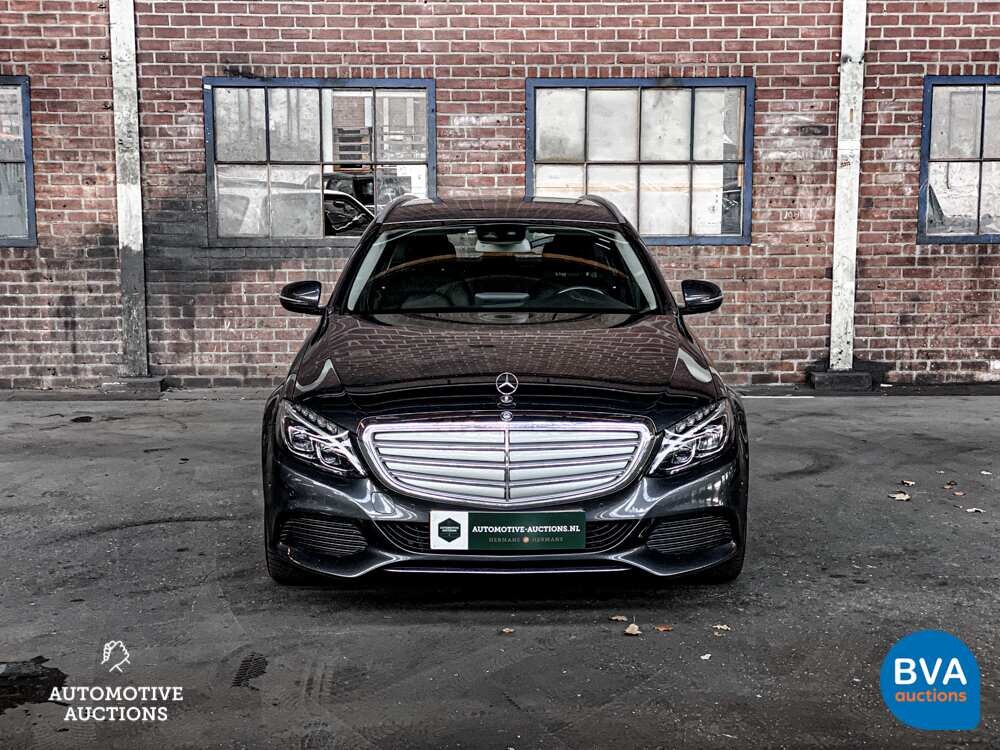 Mercedes-Benz C350e Estate Lease Edition C-Klasse 211PS 2015 -Org. NL-, GT-107-R.