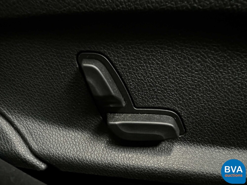 Mercedes-Benz C350e Estate Lease Edition C-Klasse 211PS 2015 -Org. NL-, GT-107-R.