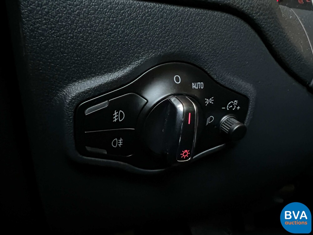 Audi Q5 2.0 TFSI Quattro Pro Line 211PS 2009 -Org. NL-, 70-JJX-8.