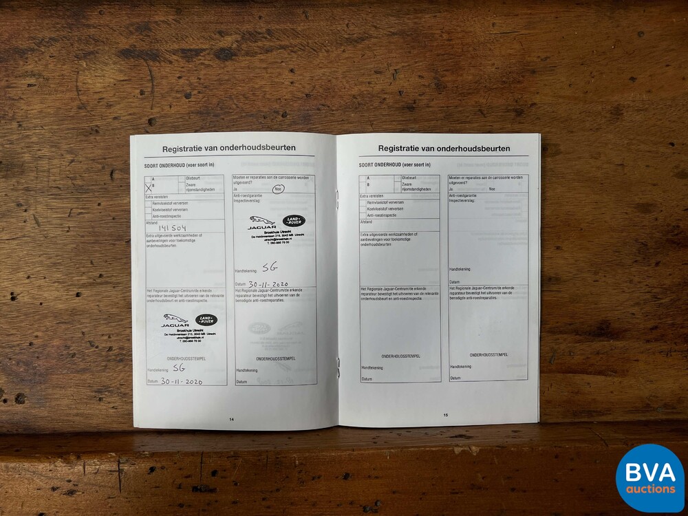 Jaguar XK5.0 V8 Coupé Portfolio 385PS 2009 -Org. NL-, 99-HRN-3.