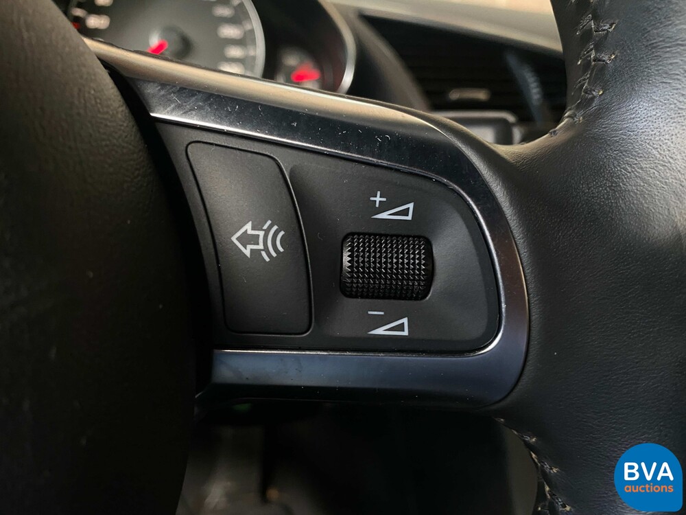 Audi R8 4.2 V8 FSI Quatrro 420 PS 2008, 32-RBK-1.