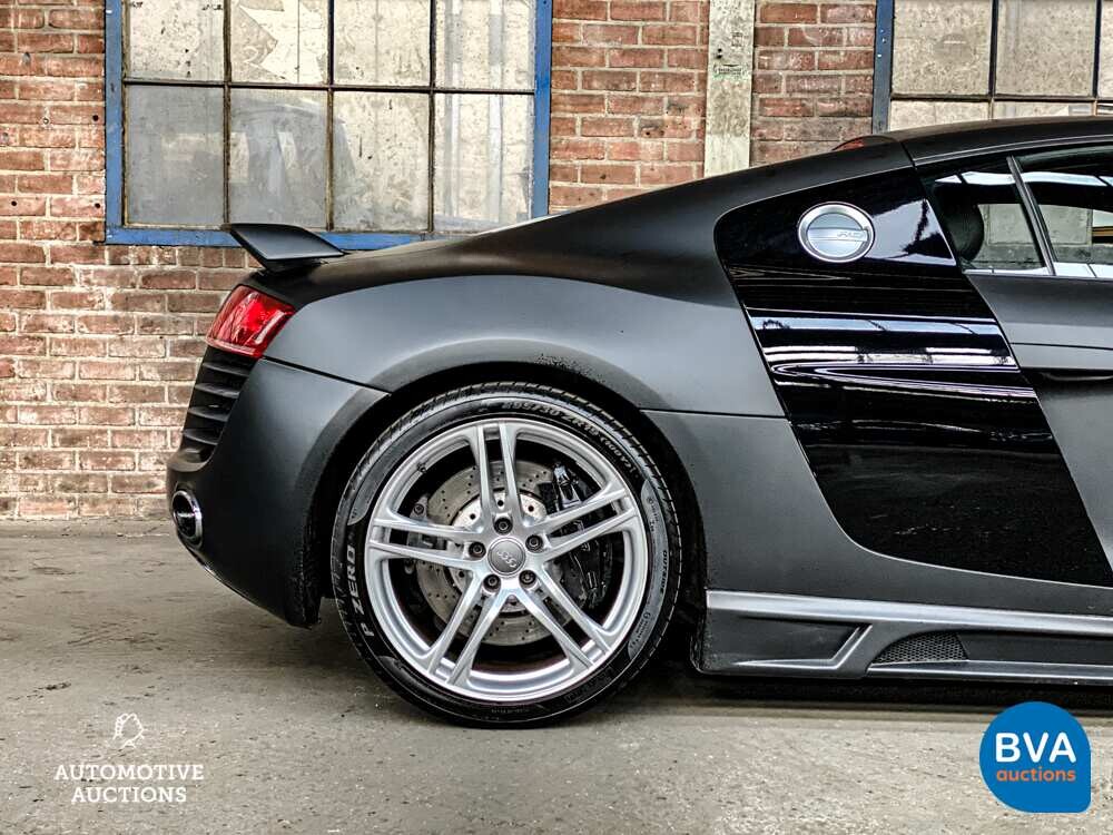 Audi R8 4.2 V8 FSI Quatrro 420 PS 2008, 32-RBK-1.