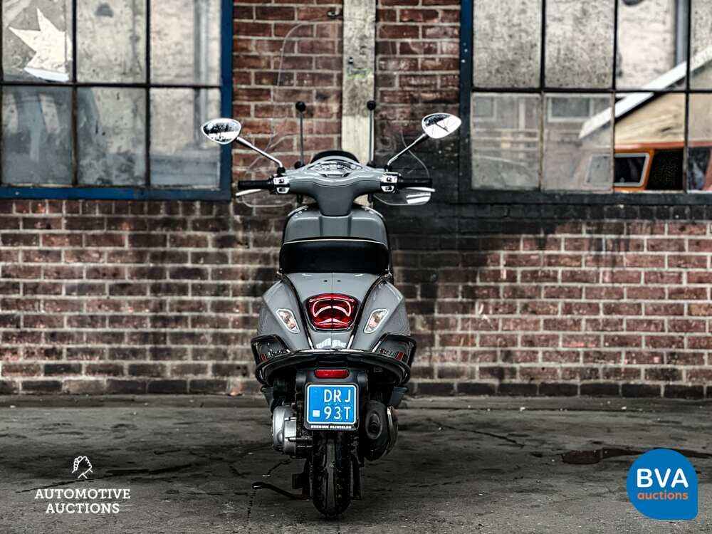 Vespa Sprint Snorscooter 4T Nardo grau 2018, DRJ-93-T.