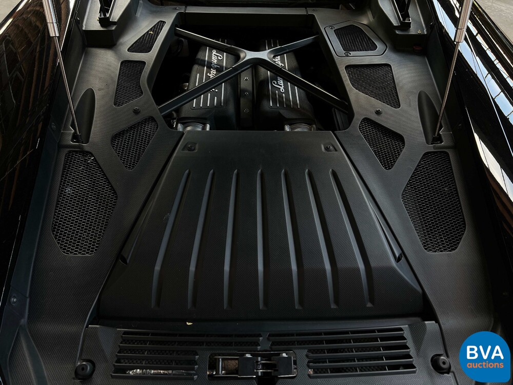 Lamborghini Huracan LP610-4 610PS 2019.