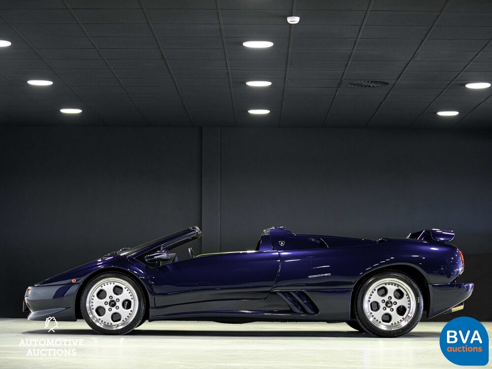 Lamborghini Diablo VT Roadster 5.7 V12 492pk Cabriolet 1996