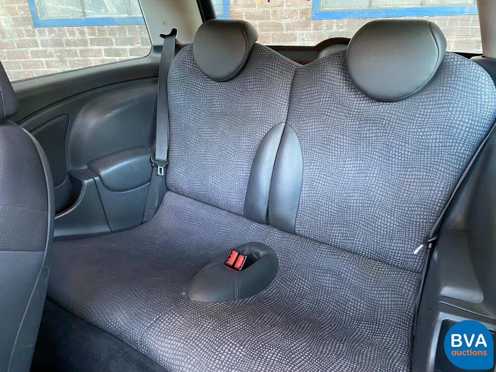 MiniCooper 1.6 116 PS 2004, 14-RJF-9.