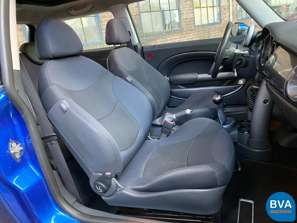 MiniCooper 1.6 116 PS 2004, 14-RJF-9.