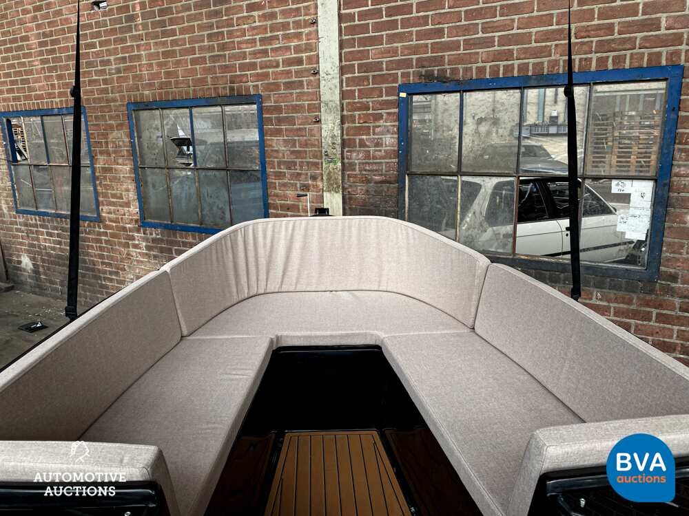 Valory 480 Schaluppe -NEU-.