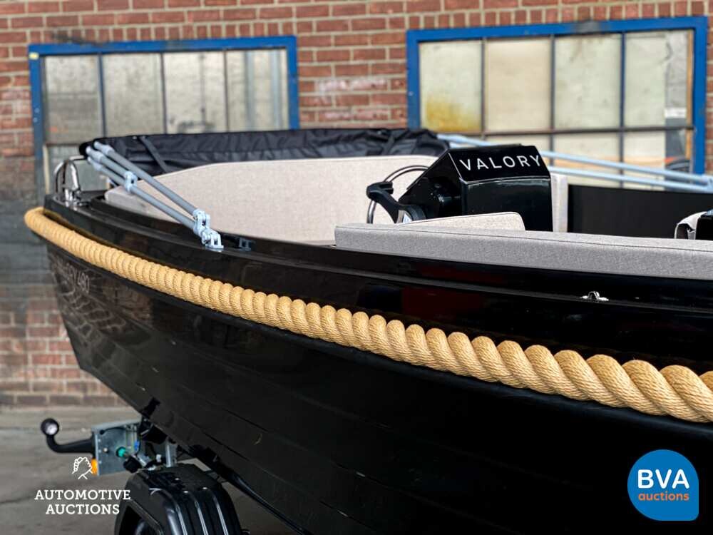 Valory 480 Schaluppe -NEU-.