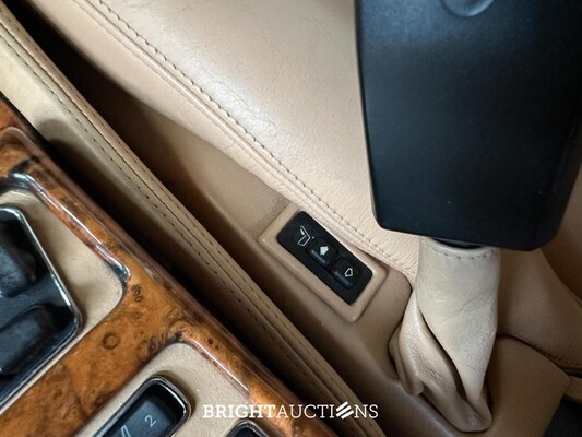 Rolls-Royce Corniche V 6.75 V8 Cabriolet 329pk 2000 Convertible (1 of 374 Worldwide), 91-HF-TP