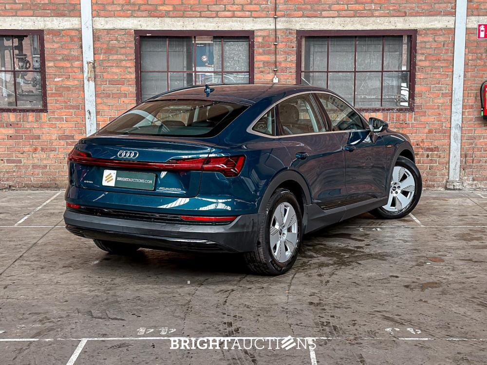 Audi E-tron Sportback 50 quattro edition 71 kWh 313pk 2020 (Origineel-NL), K-130-HS