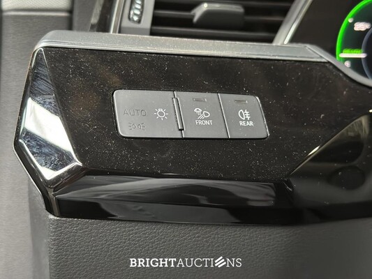 Audi E-tron Sportback 50 quattro edition 71 kWh 313pk 2020 (Origineel-NL), K-130-HS