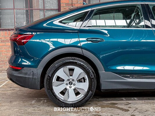Audi E-tron Sportback 50 quattro edition 71 kWh 313pk 2020 (Origineel-NL), K-130-HS
