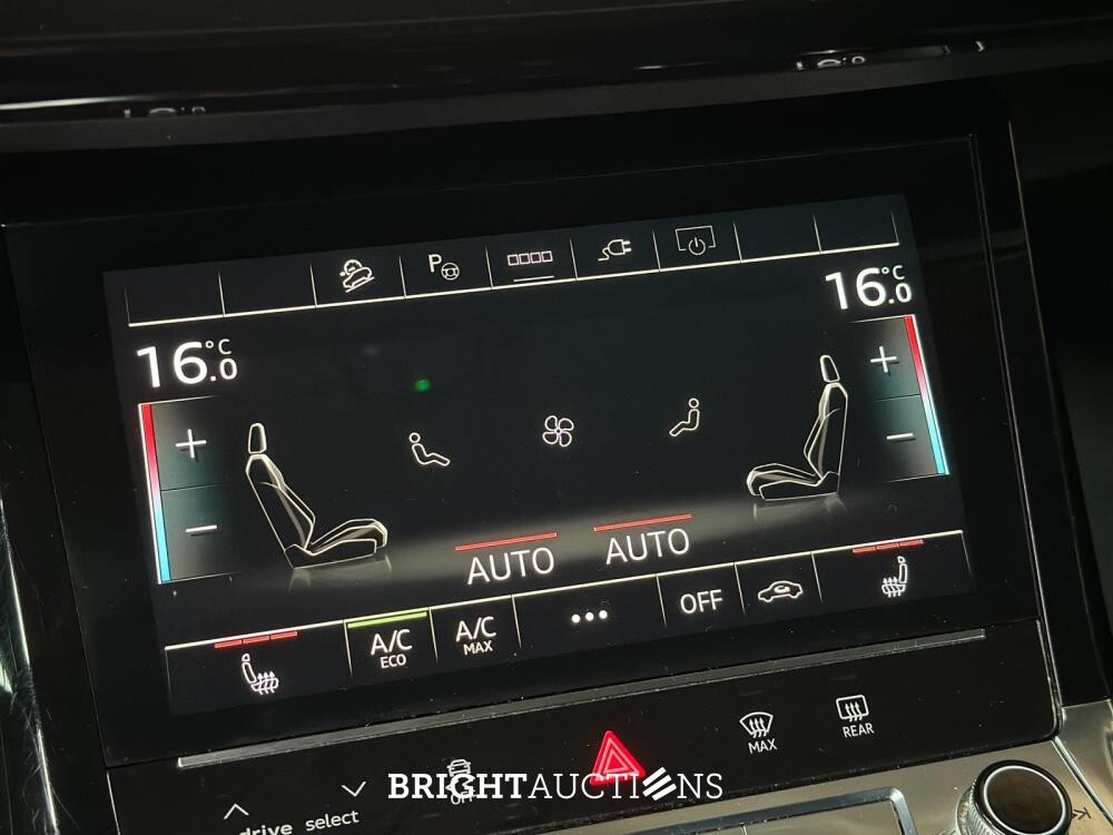 Audi E-tron 50 quattro Business edition 71 kWh 313pk 2020 (Origineel-NL), K-238-JJ