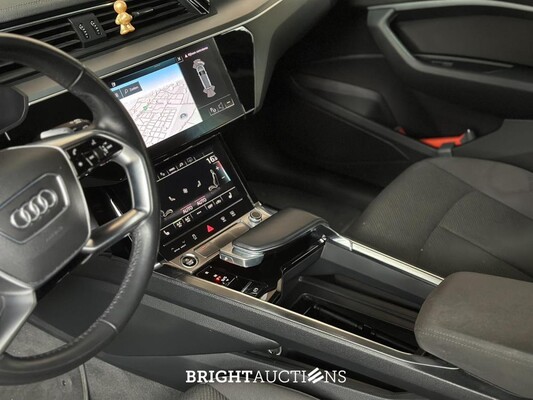 Audi E-tron 50 quattro Business edition 71 kWh 313pk 2020 (Origineel-NL+1e eigenaar), K-238-JJ