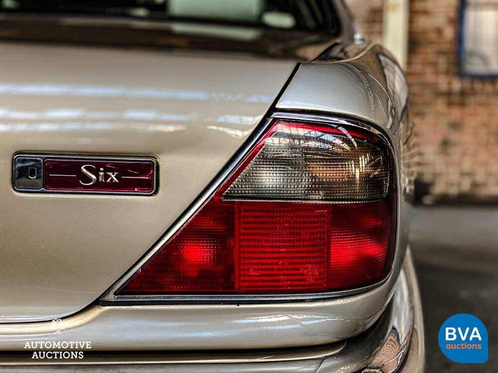 Daimler Six 4.0 LWB 241pk 1997 -Org. NL-, RB-TL-96