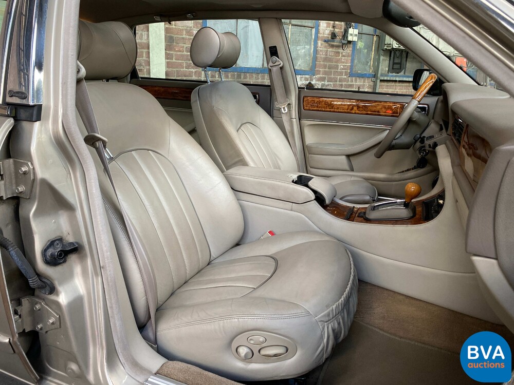 Daimler Six 4.0 LWB 241pk 1997 -Org. NL-, RB-TL-96