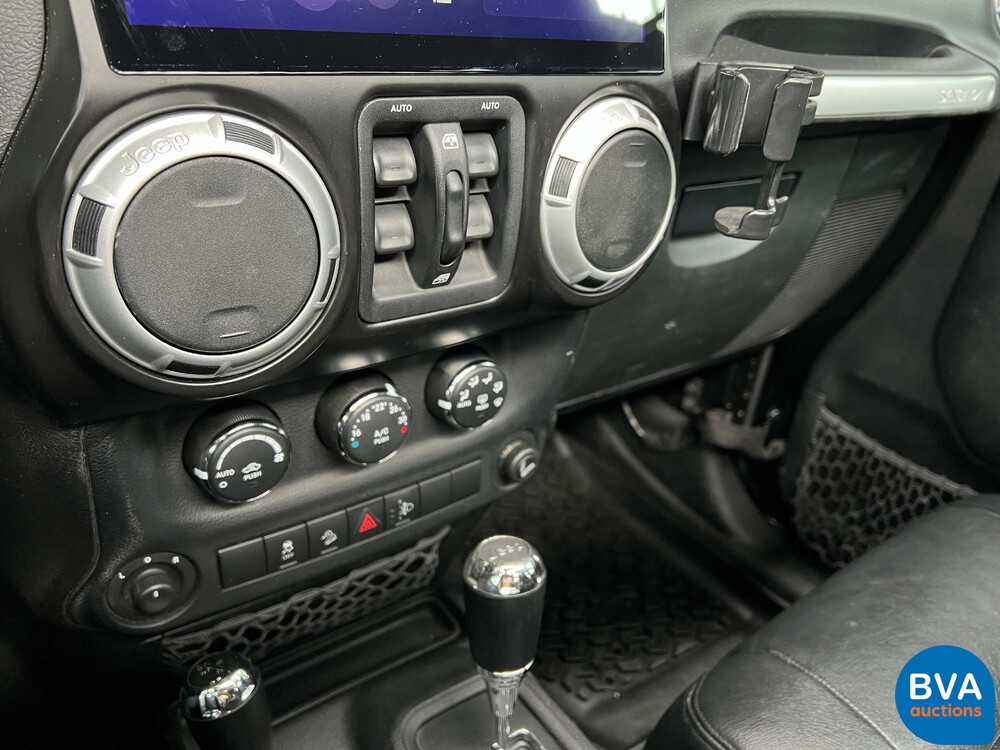 Jeep Wrangler Unlimited 3.6 V6 Sahara 284pk 2012, K-556-RT