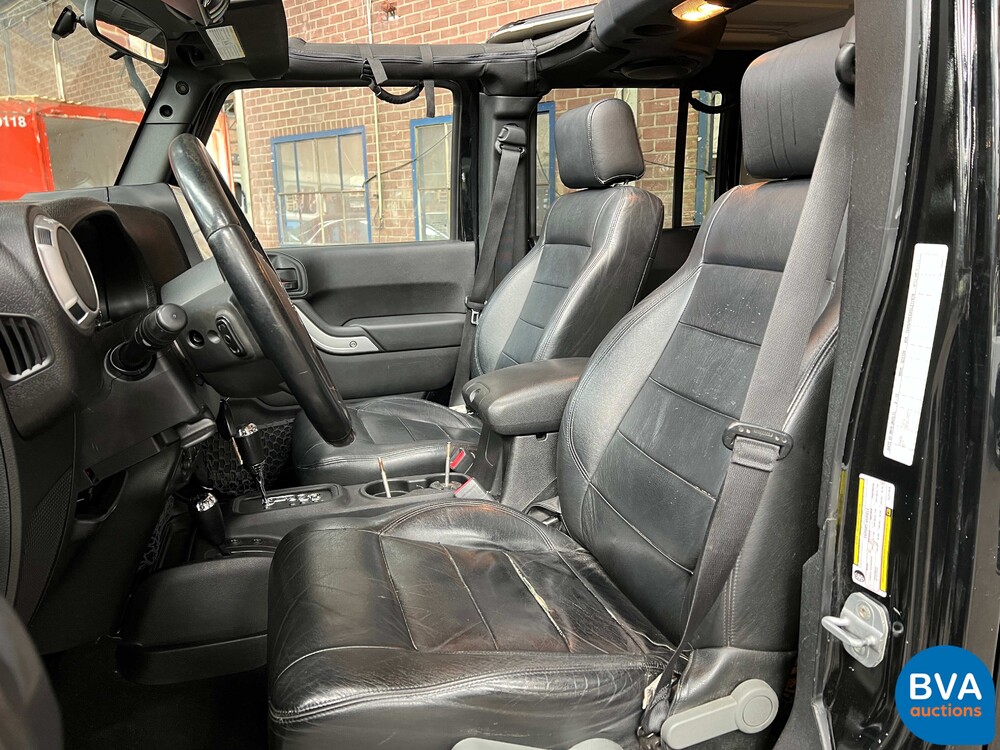 Jeep Wrangler Unlimited 3.6 V6 Sahara 284pk 2012, K-556-RT