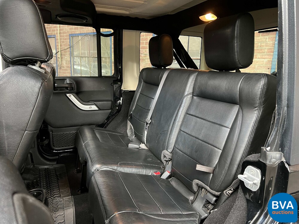 Jeep Wrangler Unlimited 3.6 V6 Sahara 284pk 2012, K-556-RT